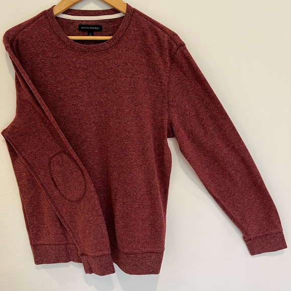 Banana Republic Sweater - Red - Large - Picture 2 of 3